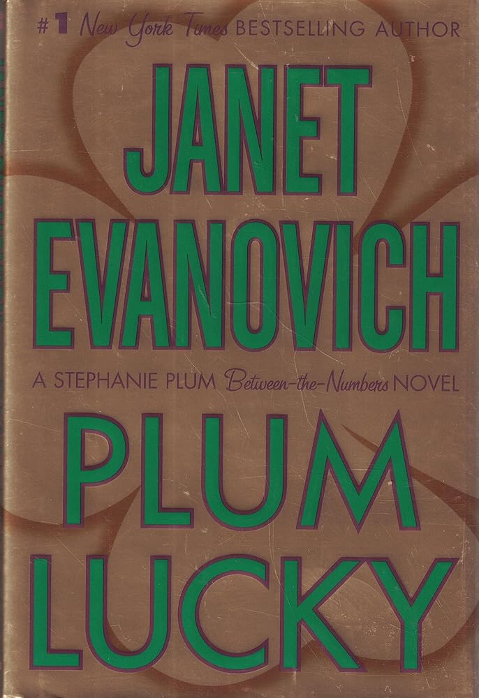 Plum Lucky (Stephanie Plum Between the Numbers) cover image