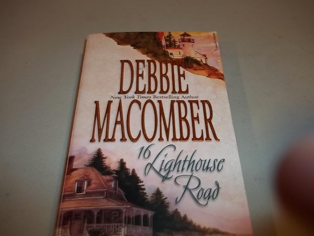 16 Lighthouse Road (Cedar Cove, Book 1) cover image