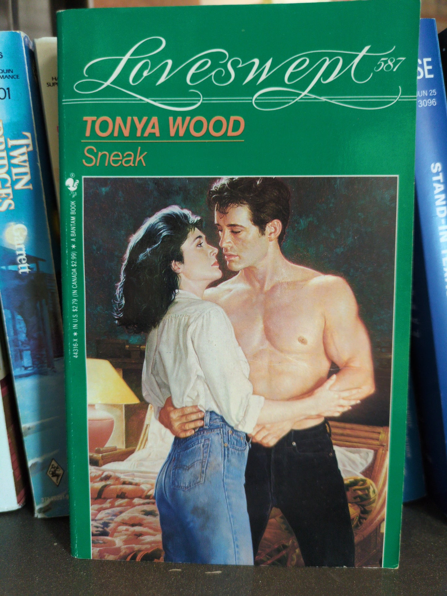 SNEAK (Loveswept)