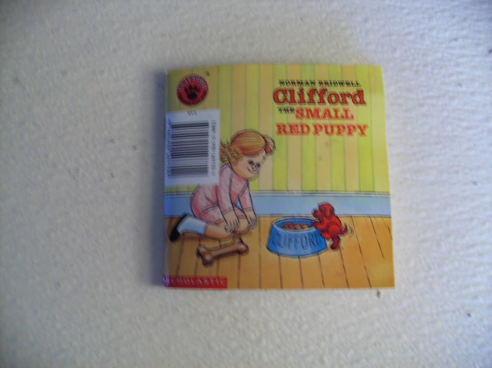 Scholastic Two Sided Mini Clifford the Small Red Puppy in English & Spanish cover image