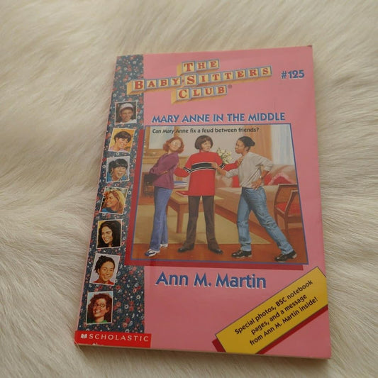 Mary Anne in the Middle (Baby-sitters Club) cover image