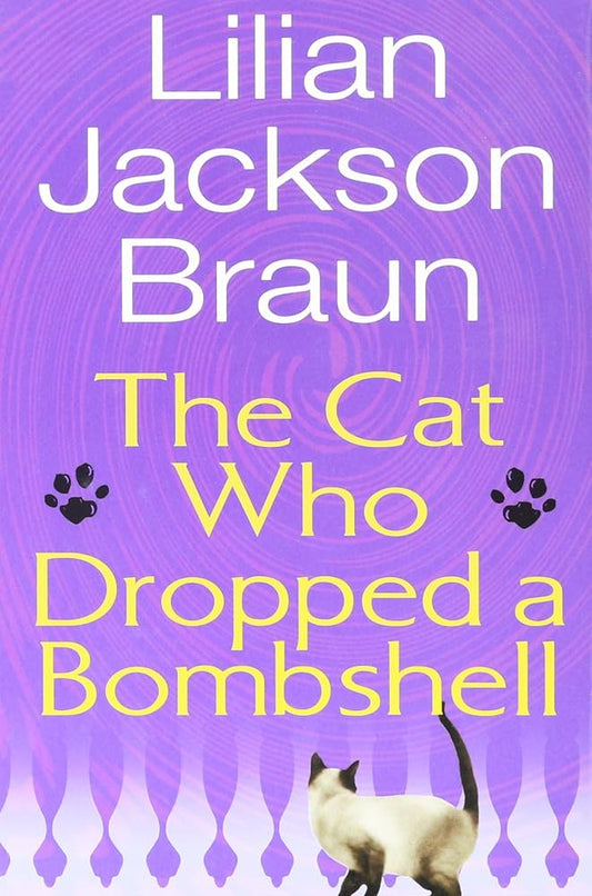 The Cat Who Dropped a Bombshell, Large Print Edition cover image