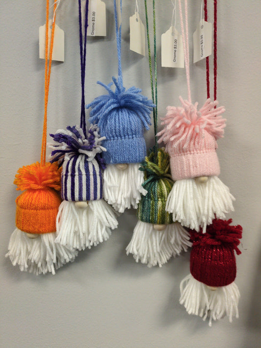 Gnome - Crochet by A Good Hobby