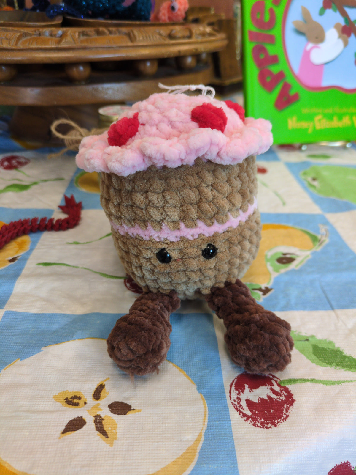 Cake with Legs - Crochet by FiberStudio