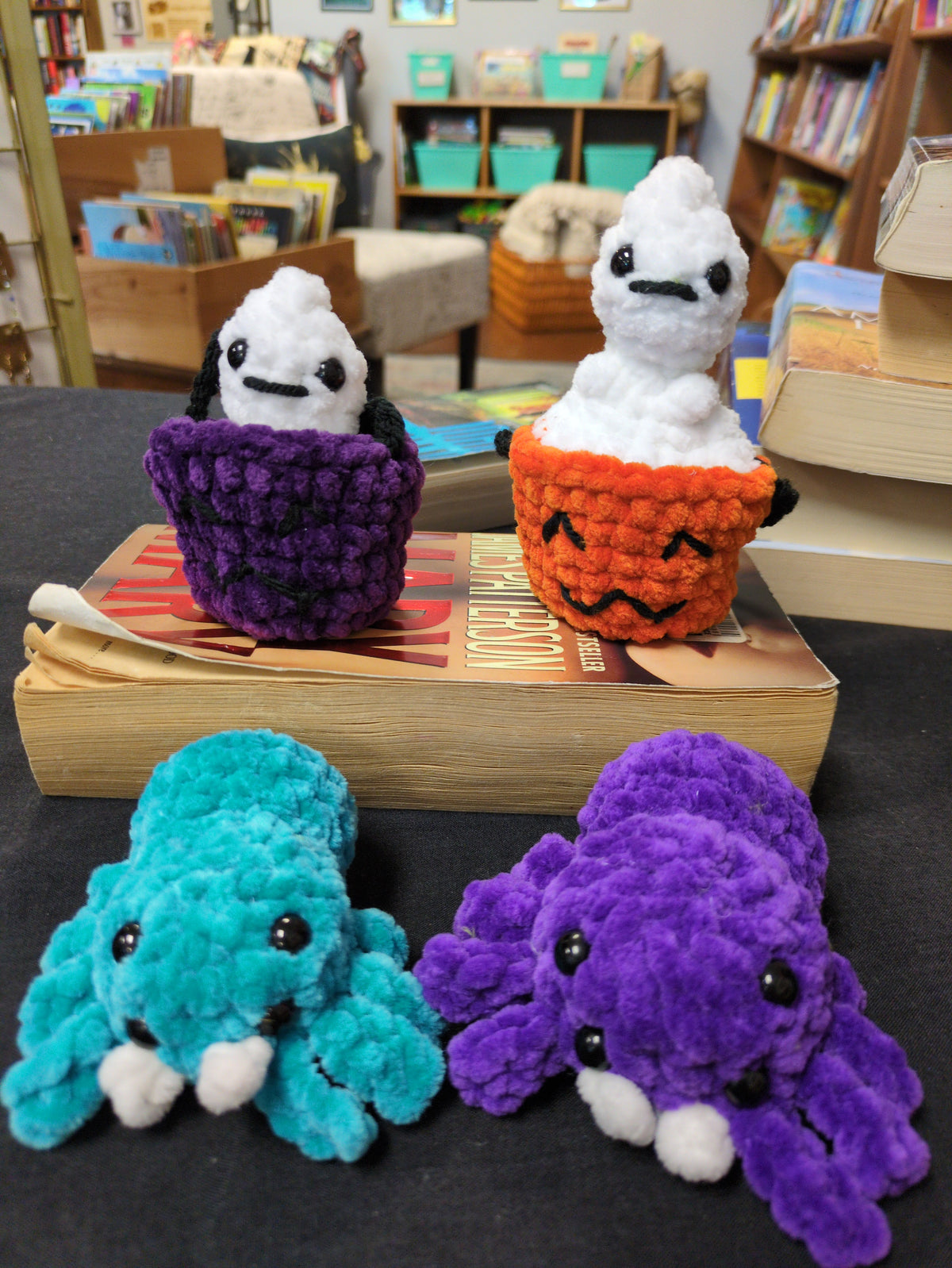 Small Fall Plush - $10 Crochet by FiberStudio